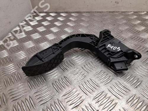 pedal-audi-e-tron-gen-2018-37556682 main image