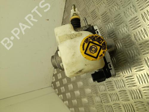 Used Brake master cylinder Brake master cylinder 37551296 37551296