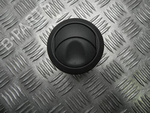 Used Air vent Air vent 37579223 37579223