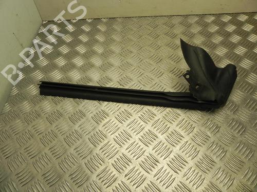 rubber-door-seal-mercedes-benz-sl-r231-2011-2012-2013-2014-2015-2016-2017-2018-2019-2020-37541448 main image