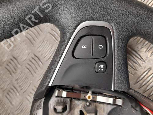 Steering wheel RENAULT CAPTUR I (J5_, H5_) 0.9 TCe 90 | BP28909850C49 - Image 3