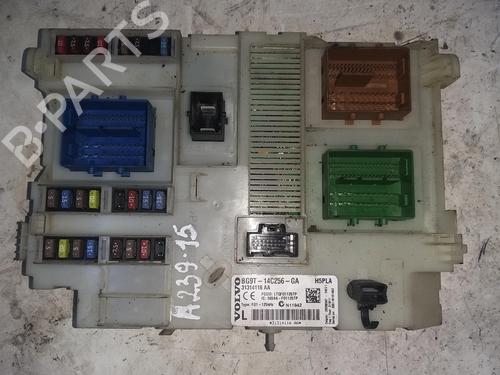 Used Fuse box VOLVO XC60 I SUV (156) 2.4 D / D3 / D4 AWD (163 hp) 28920833