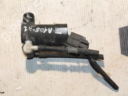 Used Windscreen washer tank VOLVO XC90 I (275) D5 AWD (185 hp) 28922200