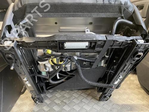 Sæde sæt NISSAN ARIYA (FE0) EV | BP30301997C78 - Image 4