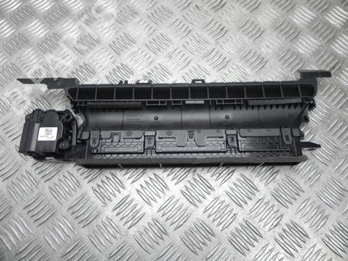 air-vent-tesla-model-y-5yjy-2019-37544667 main image