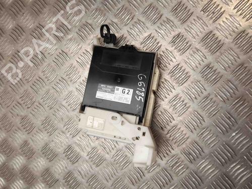 Used Fuse box TOYOTA PRIUS (_W3_) 1.8 Hybrid (ZVW3_) (99 hp) 28911795