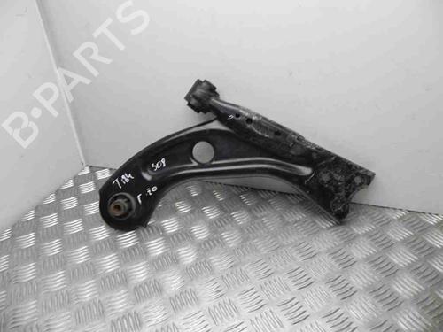 Used Left front suspension arm PEUGEOT 308 I (4A_, 4C_) 1.6 HDi (114 hp) 28923362
