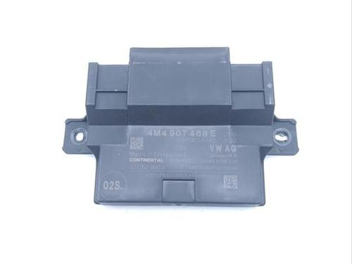 Used Electronic module Electronic module PORSCHE PANAMERA (971) 2.9 4 (97ABY1, 97BBY1, 97BBI1, 97BBM1, 97ABI1) (330 hp) 39000276 39000276