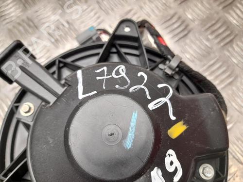 Heater blower motor CADILLAC SRX 3.0 | BP37553424M62 - Image 4