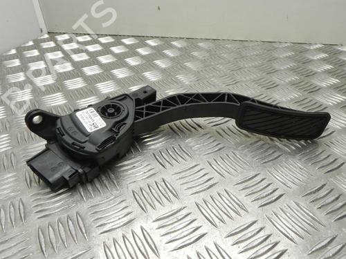 Used Pedal FORD B-MAX (JK) 1.5 TDCi (75 hp) 28910212