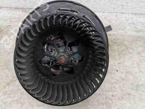 Used Radiator fan BMW X3 (F25) xDrive 20 d (184 hp) 28936371