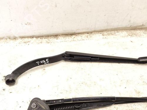 Front windshield wiper arm MASERATI QUATTROPORTE V 4.7 S | BP28912408C143 