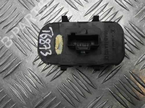Left front window switch FORD FOCUS I Turnier (DNW) 1.8 DI / TDDi | BP28931534I27