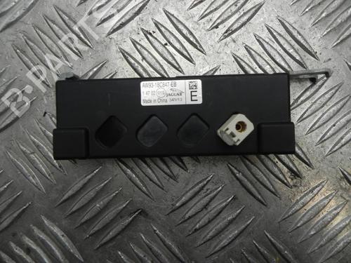 antennabase-jaguar-xj-x351-2009-37542370 main image