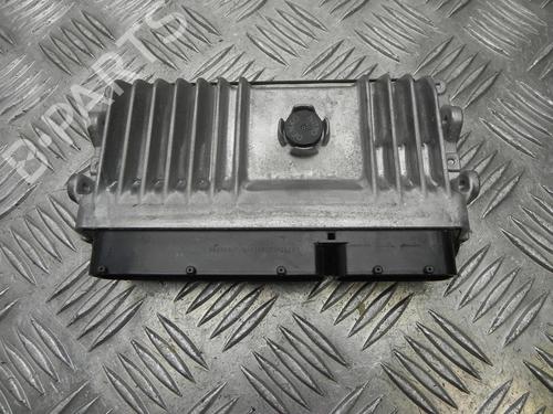 Used Engine control unit (ECU) Engine control unit (ECU) TOYOTA C-HR (_X1_) 1.8 Hybrid (ZYX10_, ZYX11_, ZYX10R, ZYX11R) (122 hp) 28915654 28915654