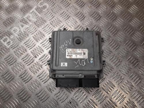 Centralita motor Centralita motor MITSUBISHI COLT VI (Z3_A, Z2_A) 1.5 DI-D (Z38A) (68 hp) 37554488 37554488