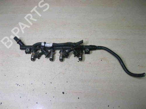 Used Injection rail FIAT 500 (312_) 1.2 LPG (312AXA1A) (69 hp) 28913442