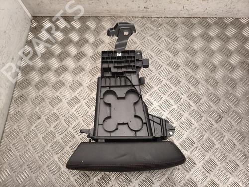 Used Armrest / Center console Armrest / Center console 38493800 38493800
