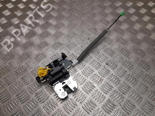 tailgate-lock-audi-q4-e-tron-suv-f4b-2020-37563627 main image