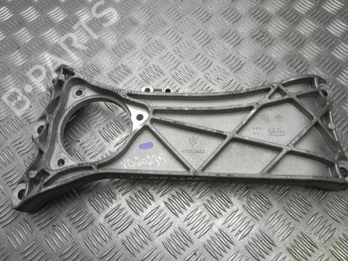 Support MASERATI GHIBLI III (M157) 3.0 S Q4 | BP28943491C155 