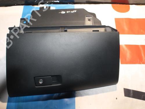 Used Glove box VOLVO XC60 I SUV (156) D5 AWD (205 hp) 28934153