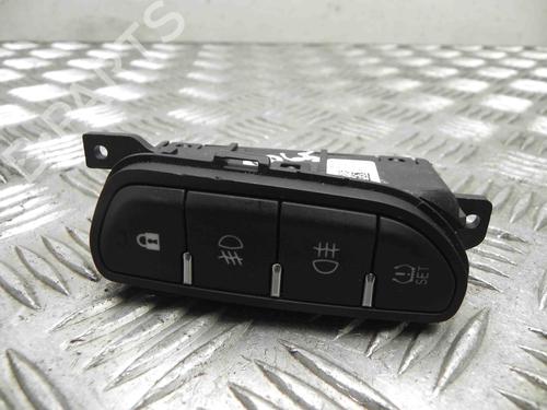 Used Switch ALFA ROMEO GIULIETTA (940_) 1.6 JTDM (940FYB11, 940FYB1A, 940FYF11, 940FYF1A) (120 hp) 28909706