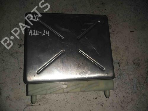 Gearkassestyreenhed VOLVO XC90 I (275) D5 AWD (163 hp) 28945329