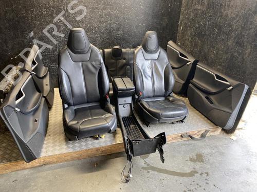 Used Seats set TESLA MODEL S (5YJS) 85 (367 hp) 30301998