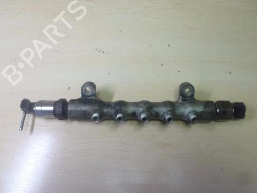 Used Injection rail TOYOTA AURIS (_E15_) 2.2 D (ADE157_, ADE151_, ADE151R, ADE157R) (177 hp) 28909199