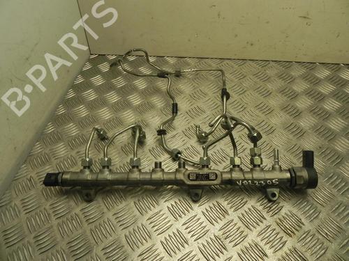 Used Injection rail Injection rail 37863394 37863394