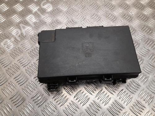 Used Fuse box Fuse box 37562471 37562471
