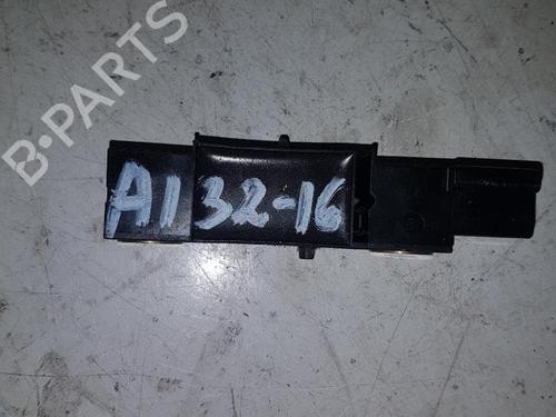 Modulo electronico VOLVO V70 II (285) D5 (185 hp) 28912689