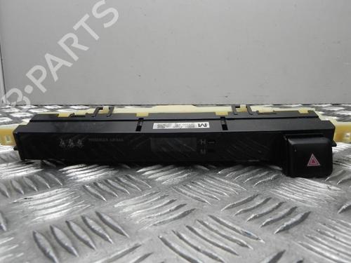 Multifunctionele display TOYOTA RAV 4 IV (_A4_) 2.0 D 4WD (ALA41_) (124 hp) 28939528