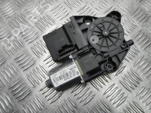 Portierruitmotor rechtsvoor RENAULT MEGANE III Grandtour (KZ0/1) 1.6 16V (KZ0H) (101 hp) 28937164