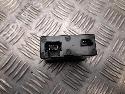 Switch POLESTAR POLESTAR 4 EV All-wheel Drive | BP37571072I30 - Image 2