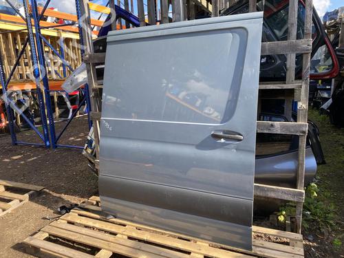 Used Right rear door Right rear door 39520645 39520645