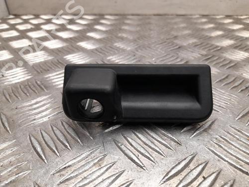 tailgate-handle-vw-golf-viii-variant-cg5-db5-2020-37555310 main image