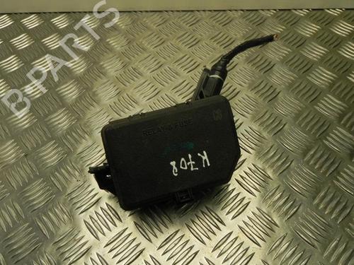 Used Fuse box TOYOTA YARIS (_P13_) 1.0 (KSP130_, KSP130) (69 hp) 28929121