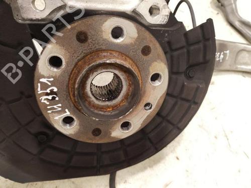 Left front steering knuckle MASERATI LEVANTE SUV (M161) 3.0 D Q4 | BP28924244M25 
