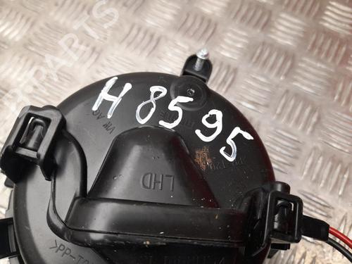 Heater blower motor VW TAIGO (CS1) 1.0 TSI | BP37574260M62 - Image 4