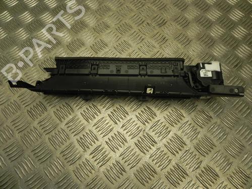air-vent-tesla-model-y-5yjy-2019-37544664 main image