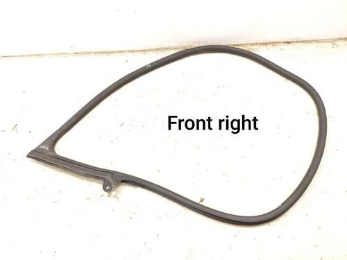 Used Rubber door seal PORSCHE TAYCAN Cross Turismo (Y1B) 4 (Y1BBD1) (476 hp) 28910295