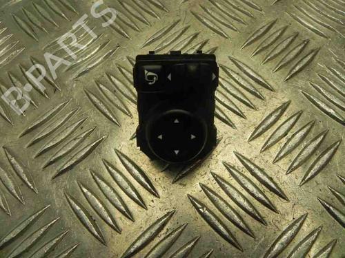 Used Switch NISSAN QASHQAI II (J11, J11_) 1.2 DIG-T (115 hp) 28921577