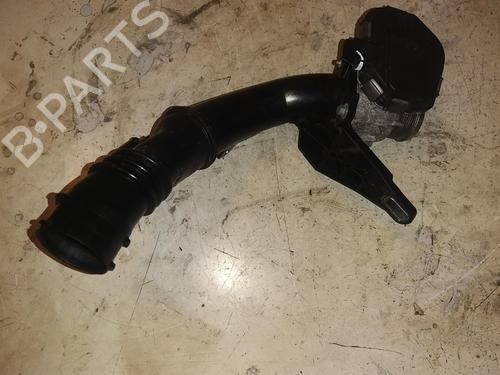 Used Throttle body VOLVO V40 Hatchback (525) D2 (114 hp) 28945614
