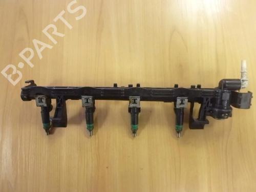 Used Pipe FORD FOCUS II Turnier (DA_, FFS, DS) 1.6 (100 hp) 28926935