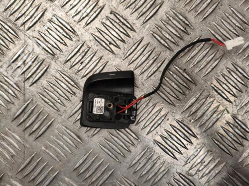 Used Steering wheel controls Steering wheel controls 39115044 39115044