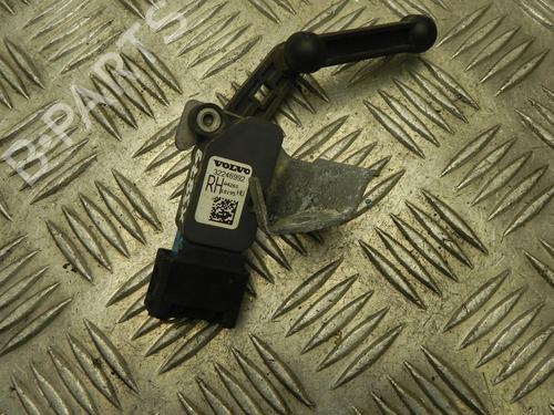 Used Electronic sensor VOLVO S90 II (234) D4 (190 hp) 28921308