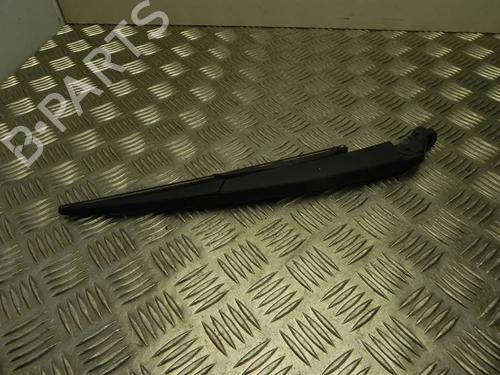 Used Rear windshield wiper arm Rear windshield wiper arm 28916156 28916156