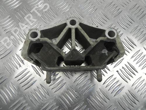 Used Engine mount Engine mount 37546577 37546577
