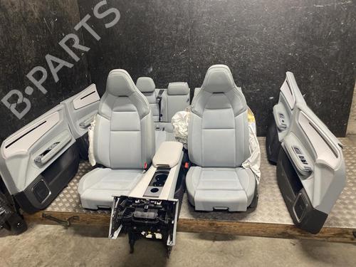 Setesett Setesett POLESTAR POLESTAR 4 EV All-wheel Drive (544 hp) 37571617 37571617